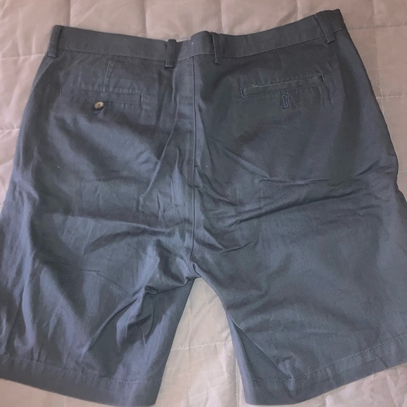 Black Cargo Shorts - Picture 2 of 4